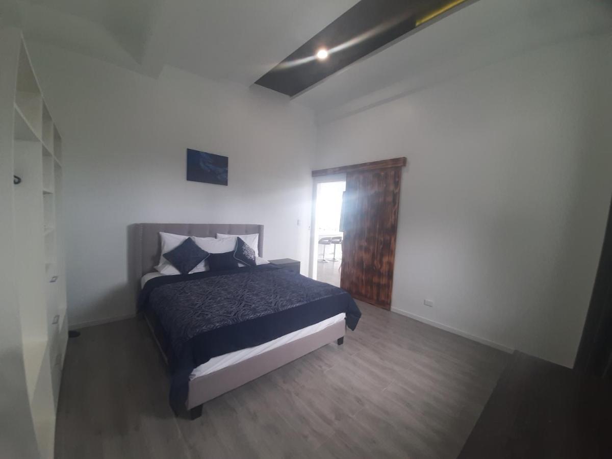 Mai'I Villa 1 - Muri Avarua Kültér fotó